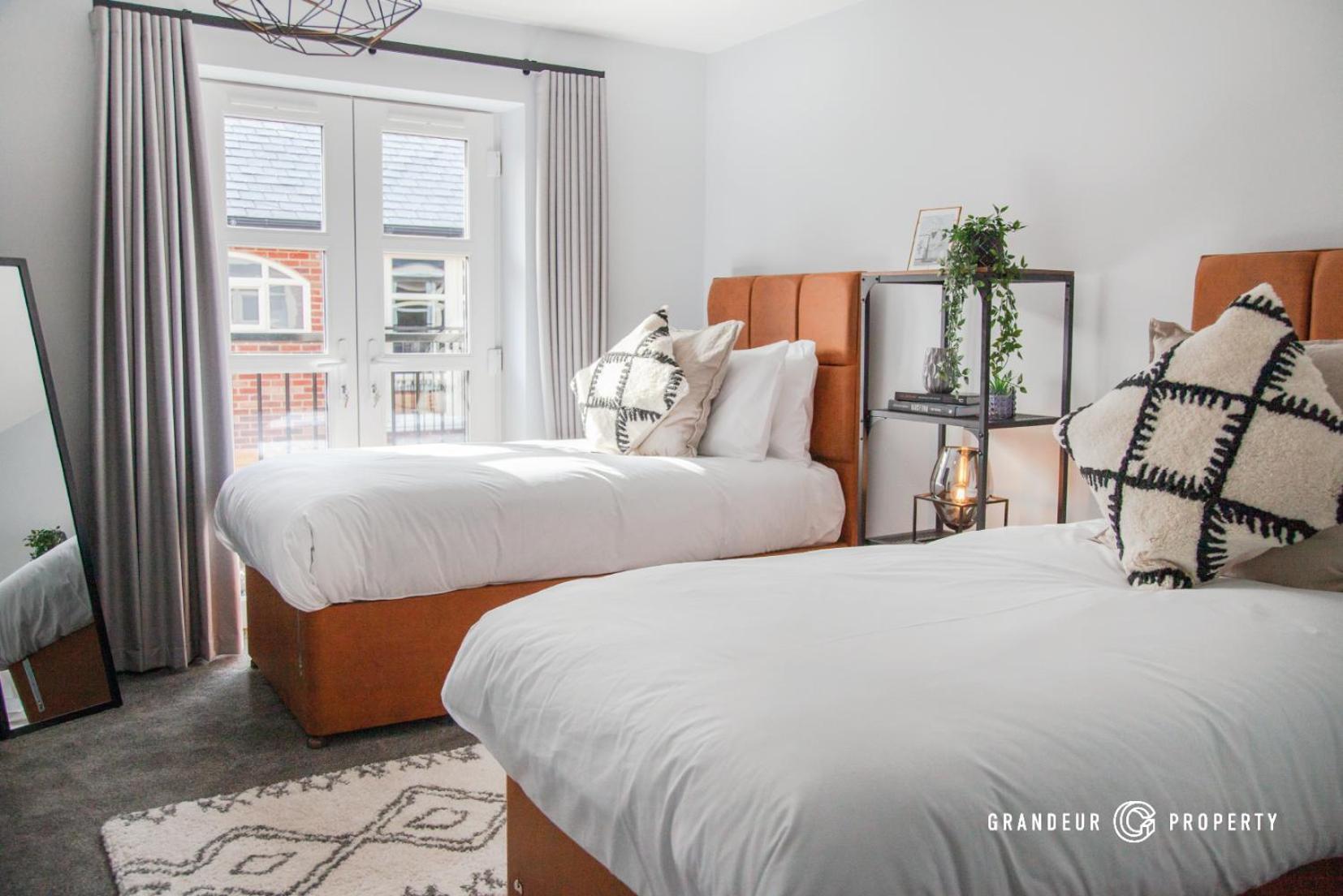 Keepers Cottage By Grandeur Property Poole Bagian luar foto